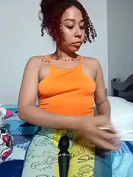 zuleymar online show from March 24, 10:59 pm