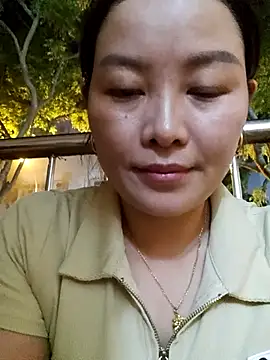 Jennie dogy online show from April 15, 4:07 pm