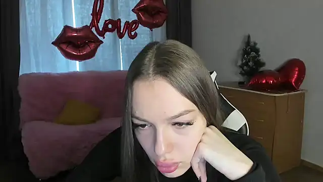 CandyGyrl online show from March 24, 1:11 am