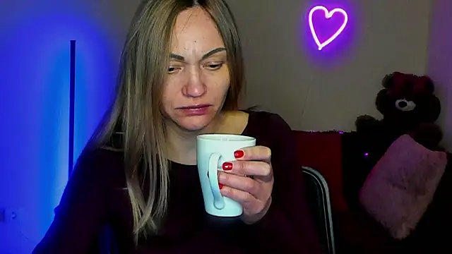 BlondMikey22 online show from April 11, 5:27 pm