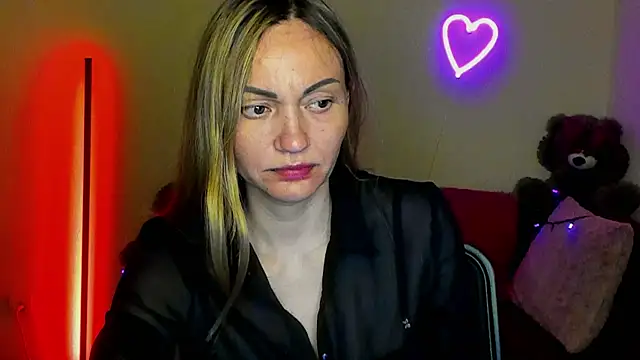 BlondMikey22 online show from May 30, 5:27 am
