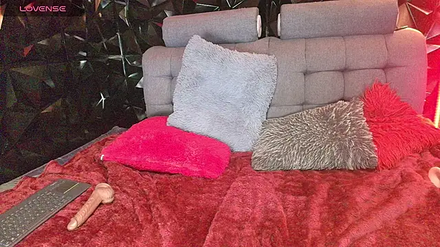 Tammy sutra online show from February 10, 8:12 pm