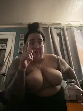 kayleighgirl online show from April 25, 9:23 am