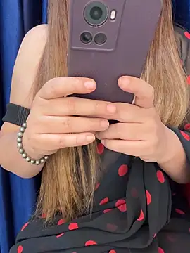 Shreenn online show from April 9, 5:29 pm