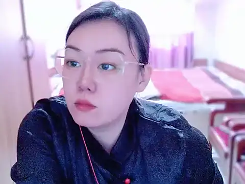 yingying1222 online show from March 4, 11:33 pm