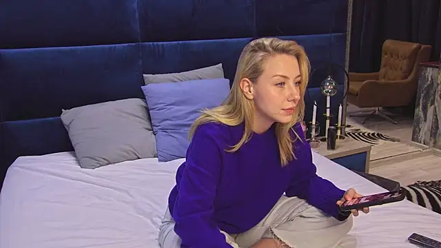 LovelyMiley online show from February 20, 12:50 pm