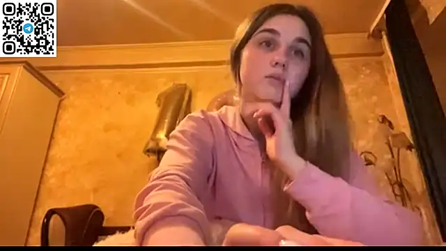 LovelySilk 63 online show from April 11, 6:22 pm