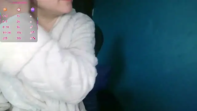 JadeAlexis403 online show from February 21, 8:37 am