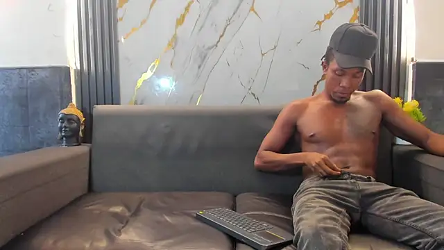 Jeanpieroo26 online show from April 10, 7:42 pm