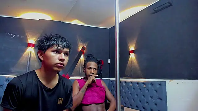 Jeanpieroo26 online show from February 27, 4:34 am