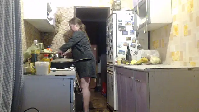 EliciaKush online show from March 3, 6:03 pm