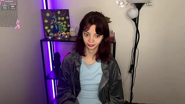 CassyVixen online show from April 9, 4:23 pm