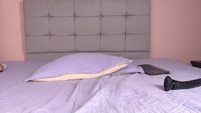 EstefaniaElite online show from February 25, 1:53 pm