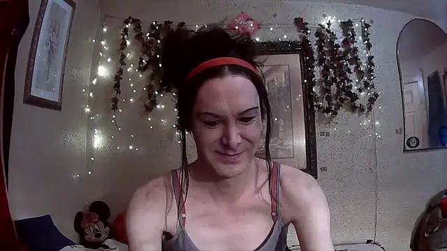 sillymillie4 online show from February 5, 11:19 pm