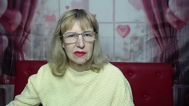 PattySanny online show from April 14, 5:02 pm