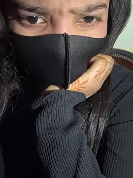 Cutedesigirl online show from February 23, 8:03 am