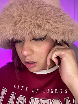 Wen 01 online show from February 19, 11:43 am