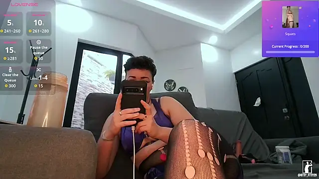 kittyfitty29 online show from June 14, 9:59 pm