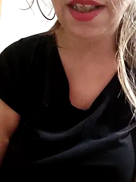 miel02 online show from March 11, 9:46 am