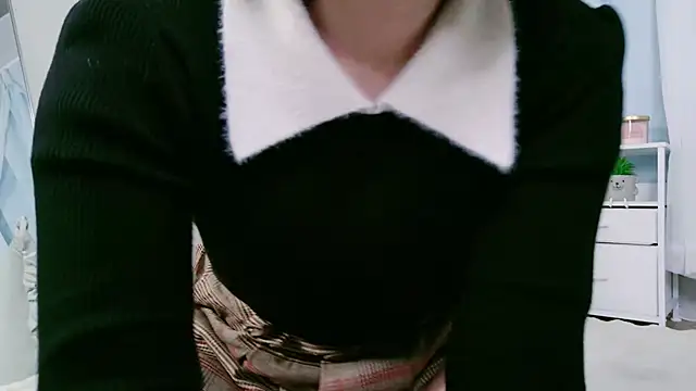 Saki chanF online show from March 10, 7:01 am