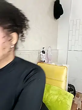 BrianaSweetxxx online show from April 17, 4:03 am