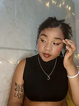 BrianaSweetxxx online show from March 5, 3:13 am