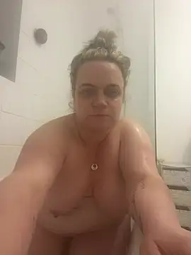 Piper Milf 36 online show from March 6, 8:37 pm