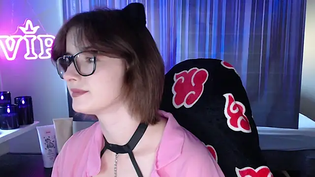 LunaXcherry online show from July 30, 5:14 pm