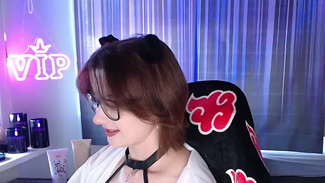 LunaXcherry online show from July 29, 4:51 pm