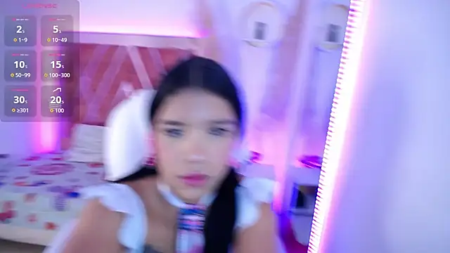 Taylor scottt online show from April 18, 9:48 pm