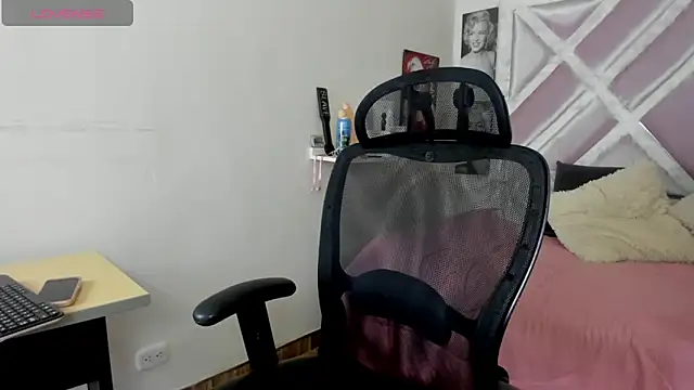 luxx 11 online show from March 11, 12:31 pm