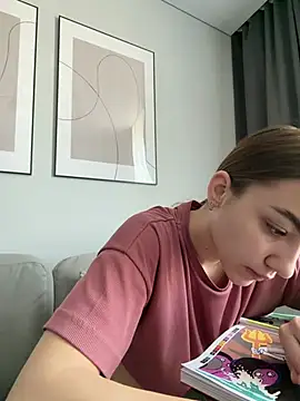  Patricia P online show from April 16, 4:13 am