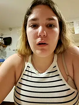 Dulcexpecado online show from April 7, 11:51 pm