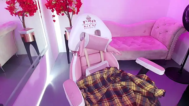 Kathy dolce online show from February 20, 6:26 am