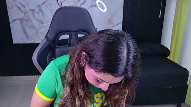 Sophie19   online show from March 20, 12:21 pm