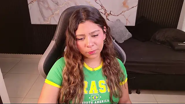 Sophie19   online show from March 5, 1:07 pm