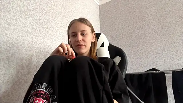 Sweety Burger online show from February 25, 12:04 pm