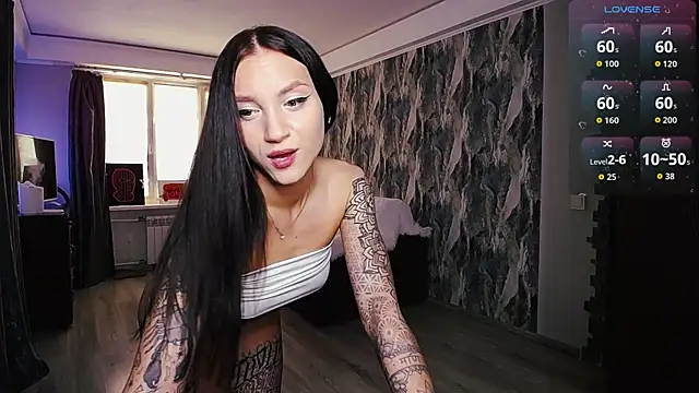 comeherehoney online show from April 16, 11:21 am