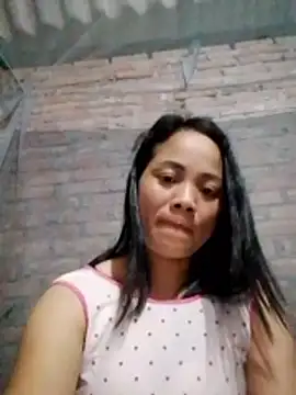 molly-xx online show from February 28, 11:53 am