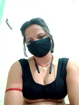 karishma Bhabhi online show from March 13, 7:26 pm