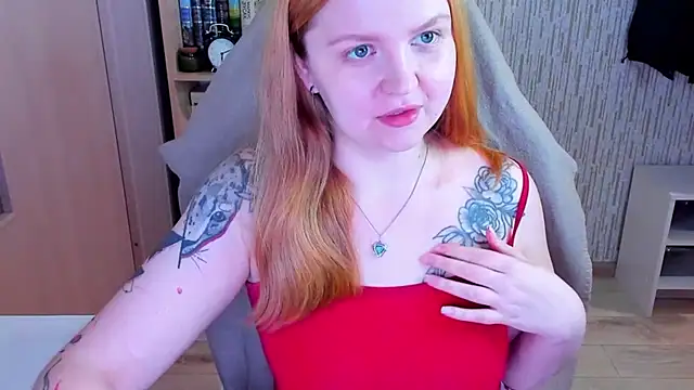 AnitaXVine online show from February 25, 6:17 pm