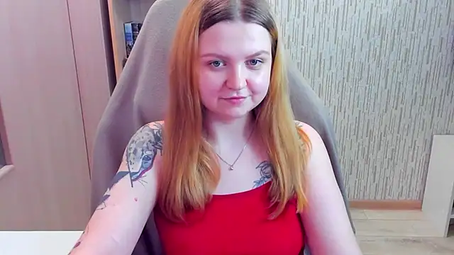 AnitaXVine online show from March 29, 6:29 pm