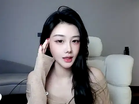 MedeLineayr online show from March 1, 3:12 pm