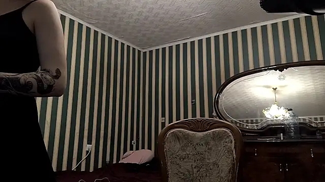 Remyelza online show from February 11, 7:15 pm