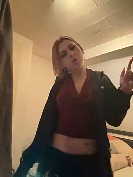 Milli-Kiss online show from April 16, 7:13 pm