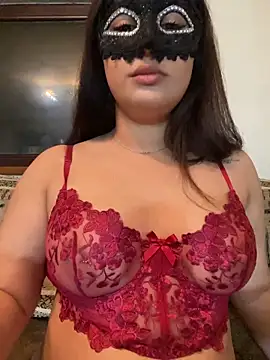 SweetAisha00 online show from April 28, 8:35 pm