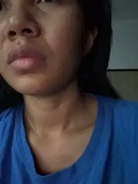 Alittleasaingirl online show from March 18, 12:04 am