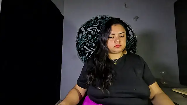 AzaraOnyx online show from May 17, 3:11 pm