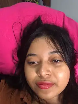 Emmily hott online show from February 26, 12:37 pm