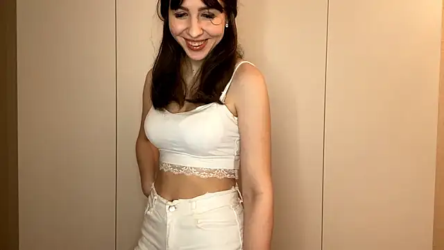 LudieWestre online show from February 22, 5:03 pm